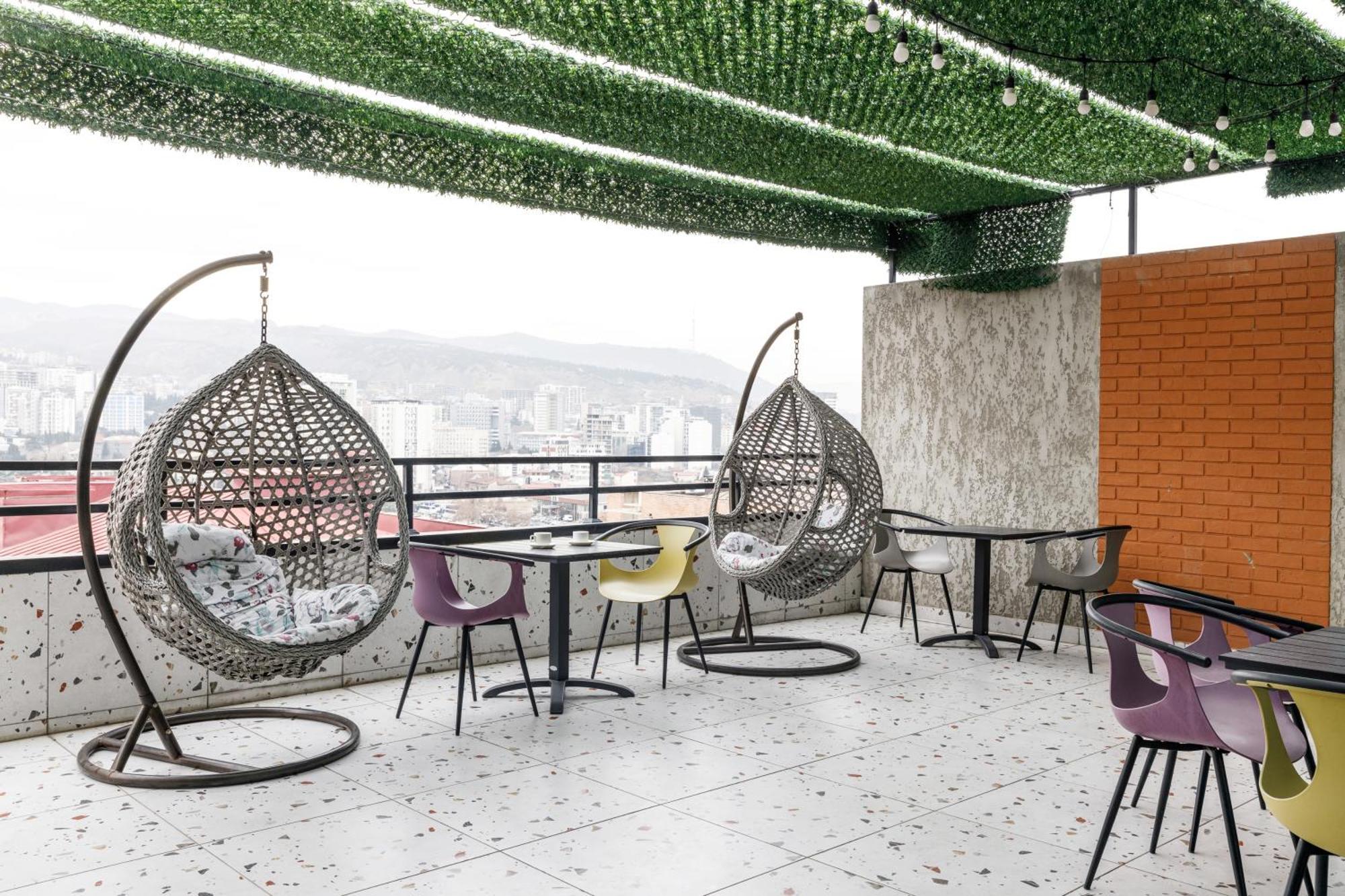 Address Inn Tbilisi Esterno foto