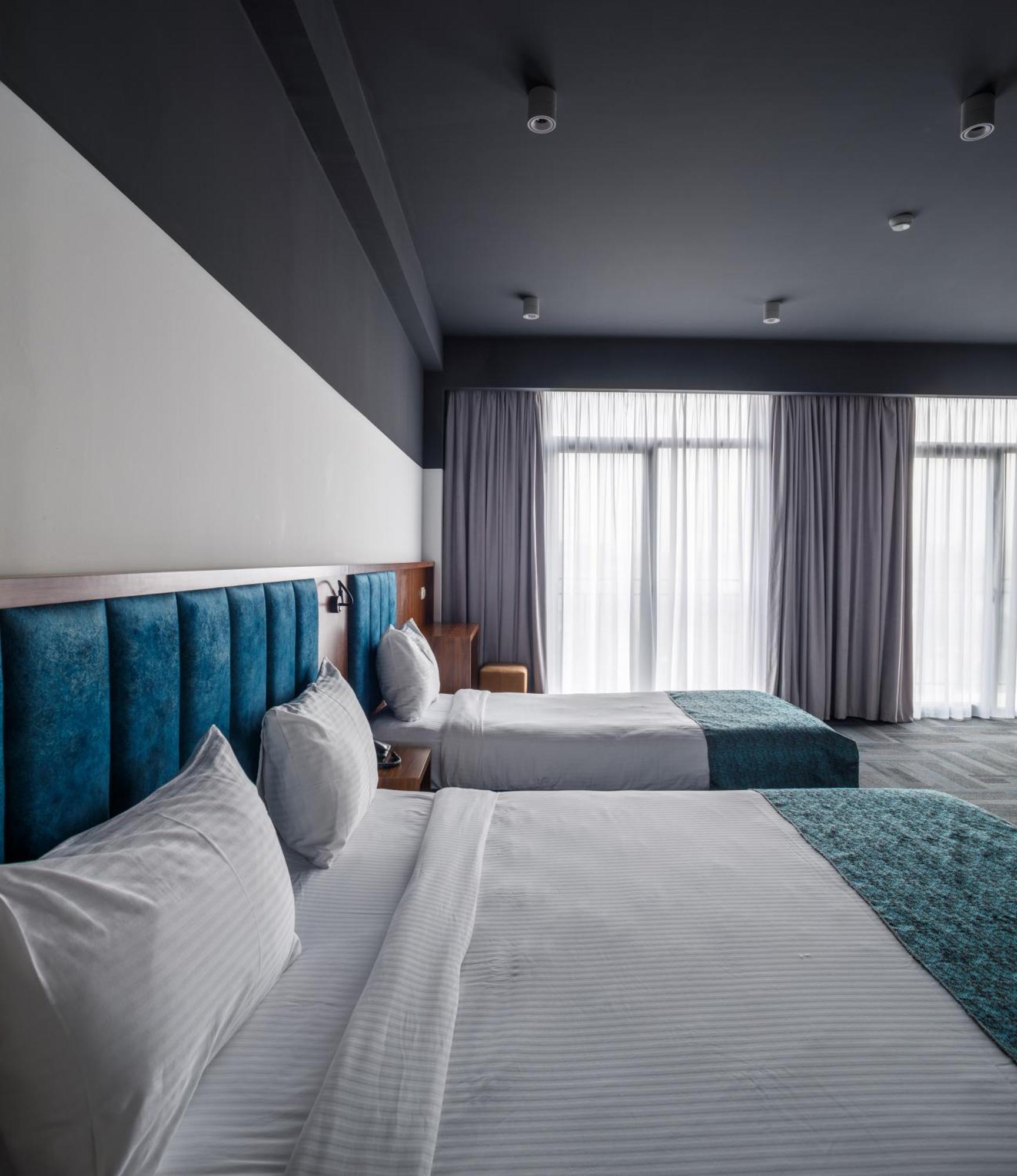 Address Inn Tbilisi Esterno foto